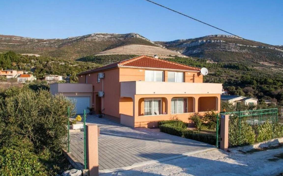 Rudine Villa | 310 m² Villa ∙ 7 bedrooms ∙ 16 guests