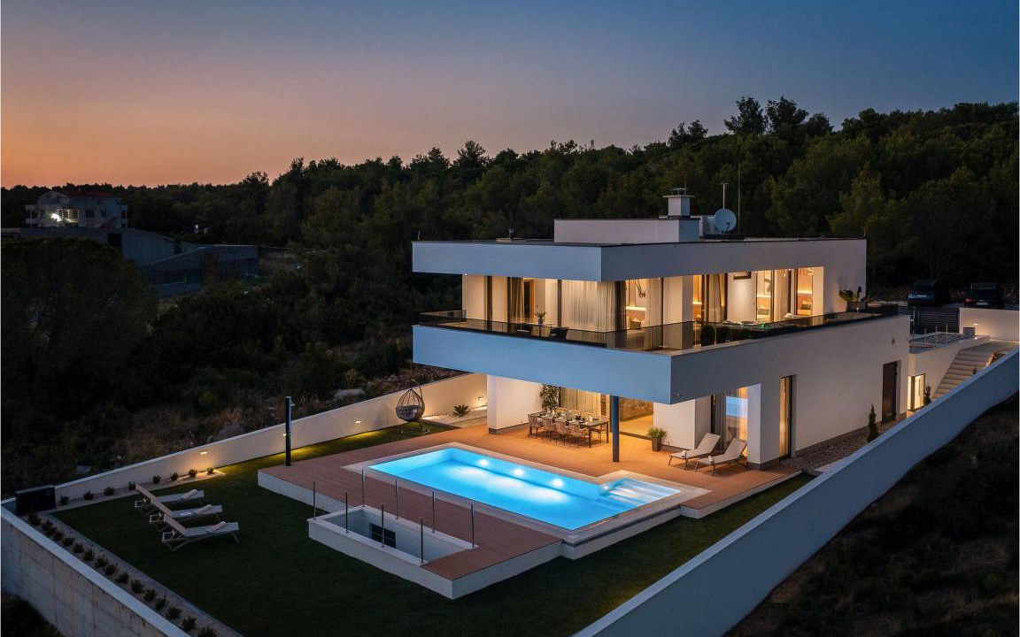 Diklo House | 350 m² House ∙ 4 bedrooms ∙ 8 guests