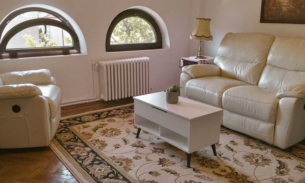 Cotroceni Apartment | 3BR apartment, AC, private living room, quiet, centre