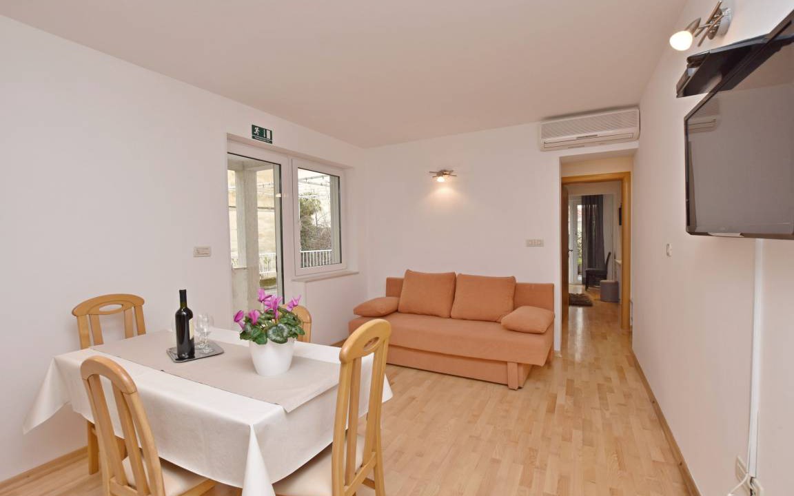 Omis Apartment | 40 m² Apartment ∙ 2 bedrooms ∙ 4 guests