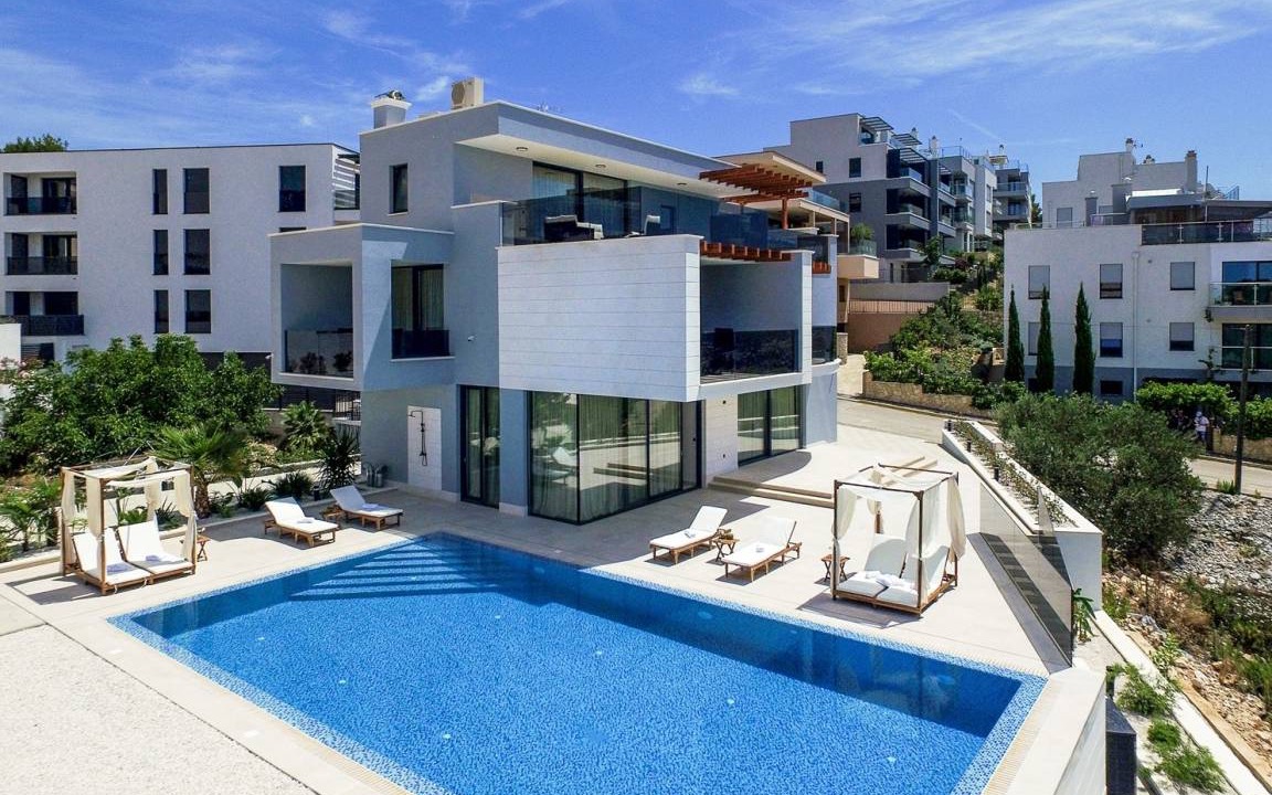Primosten Villa | 400 m² Villa ∙ 4 bedrooms ∙ 8 guests