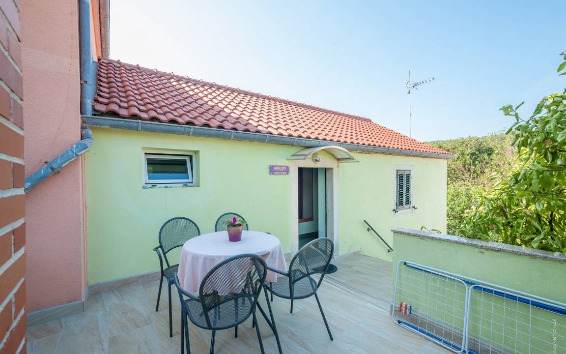 Bozava Apartment | 42 m² Apartment ∙ 1 bedroom ∙ 4 guests