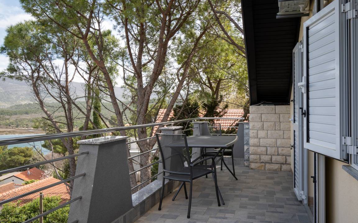 Donji Karin Apartment | 42 m² Apartment ∙ 2 bedrooms ∙ 5 guests