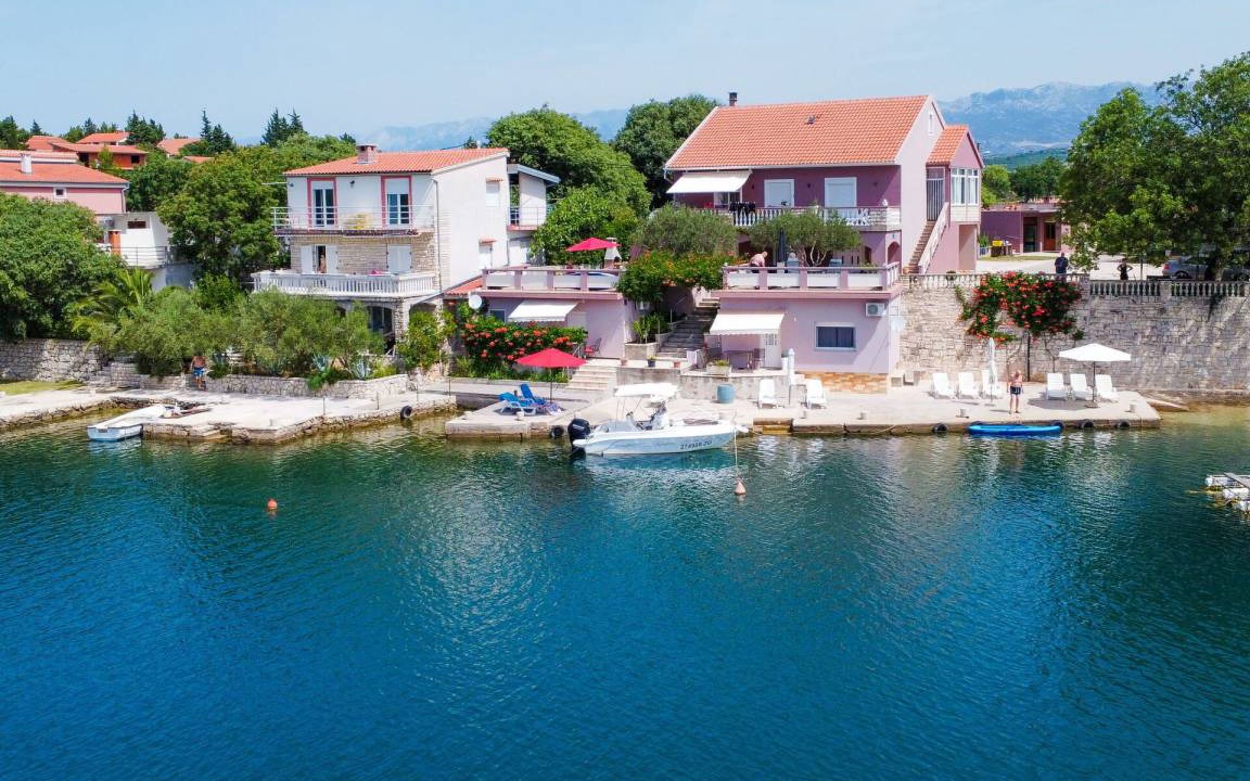 Obrovac Apartment | 45 m² Apartment ∙ 1 bedroom ∙ 4 guests