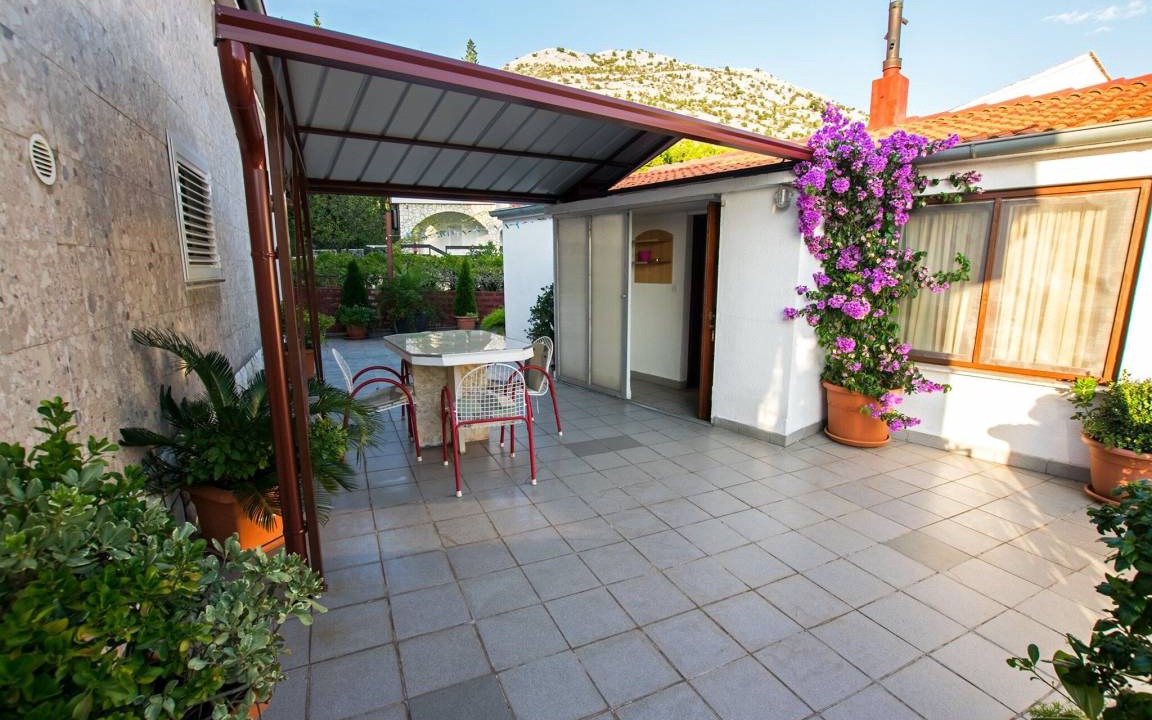 Garden | Starigrad