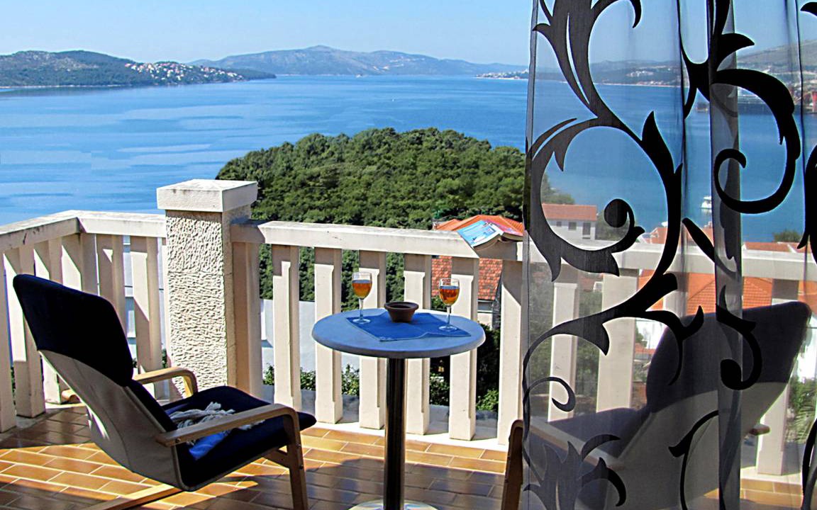 Trogir Apartment | 48 m² Apartment ∙ 1 bedroom ∙ 2 guests