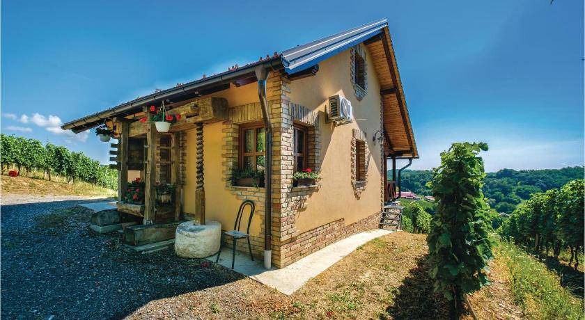 Sveti Ivan Zelina House | 49 m² House ∙ 2 bedrooms ∙ 4 guests