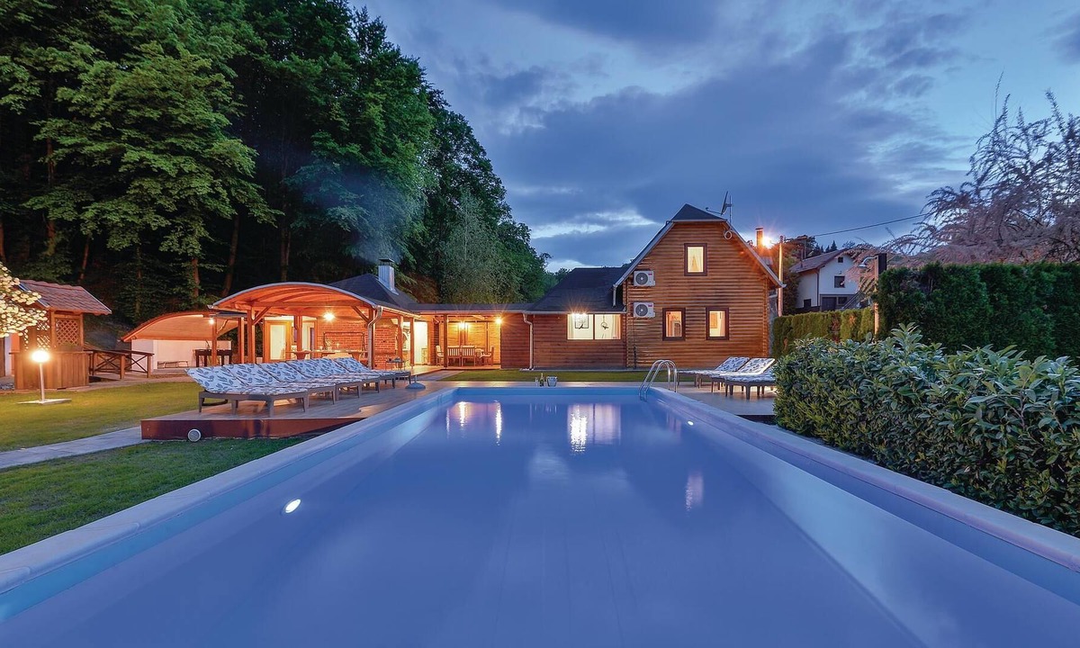 Varazdin House | 5 bedroom accommodation in Beretinec