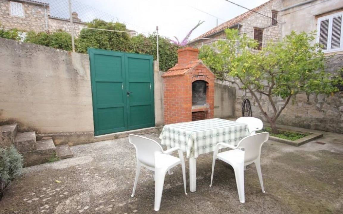 Cove Rogacic Apartment | 50 m² Apartment ∙ 1 bedroom ∙ 2 guests