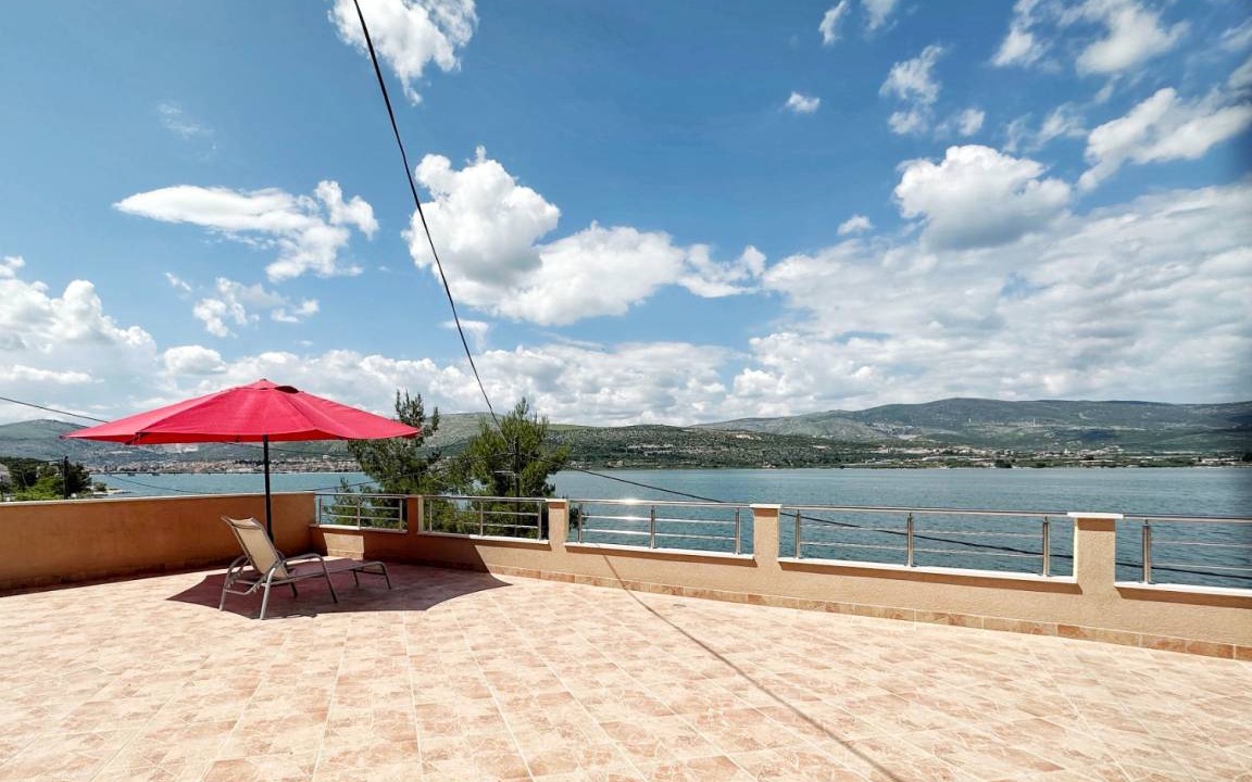 Municipality of Trogir Apartment | 50 m² Apartment ∙ 1 bedroom ∙ 4 guests