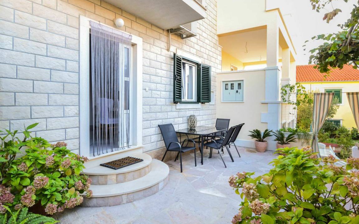 Supetar Apartment | 50 m² Apartment ∙ 2 bedrooms ∙ 4 guests