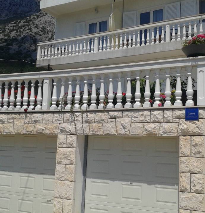 Zivogosce Apartment | 52 m² Apartment ∙ 2 bedrooms ∙ 6 guests