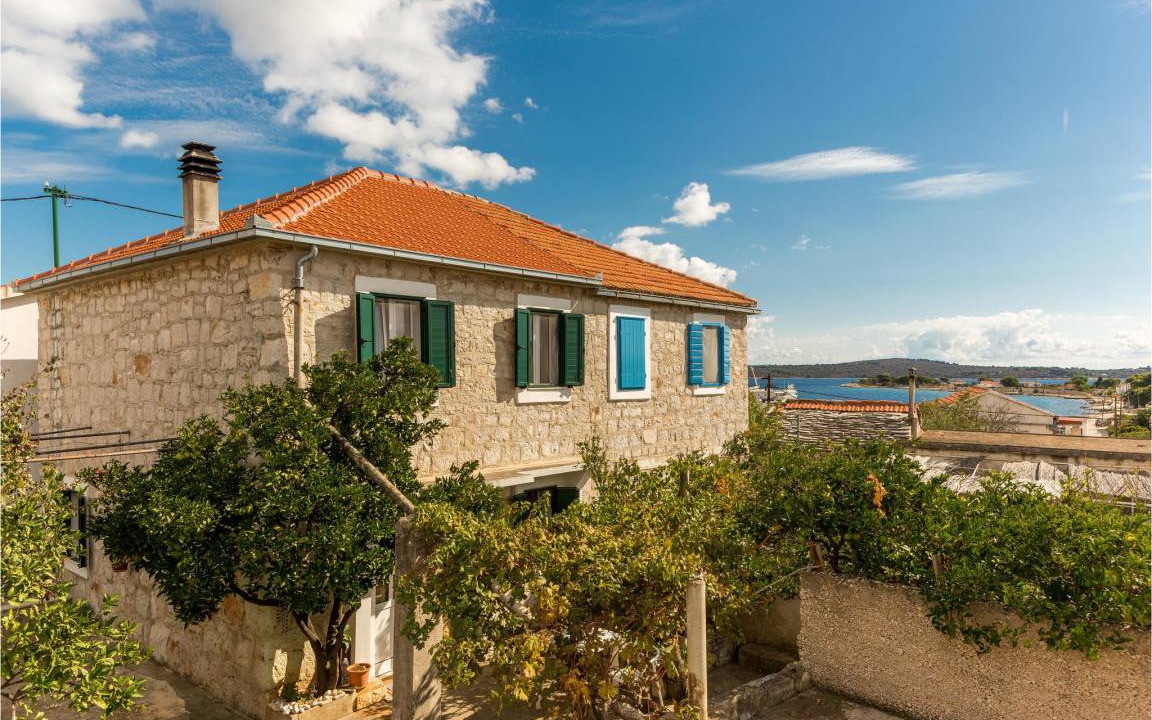 Drvenik Mali Apartment | 54 m² Apartment ∙ 2 bedrooms ∙ 4 guests
