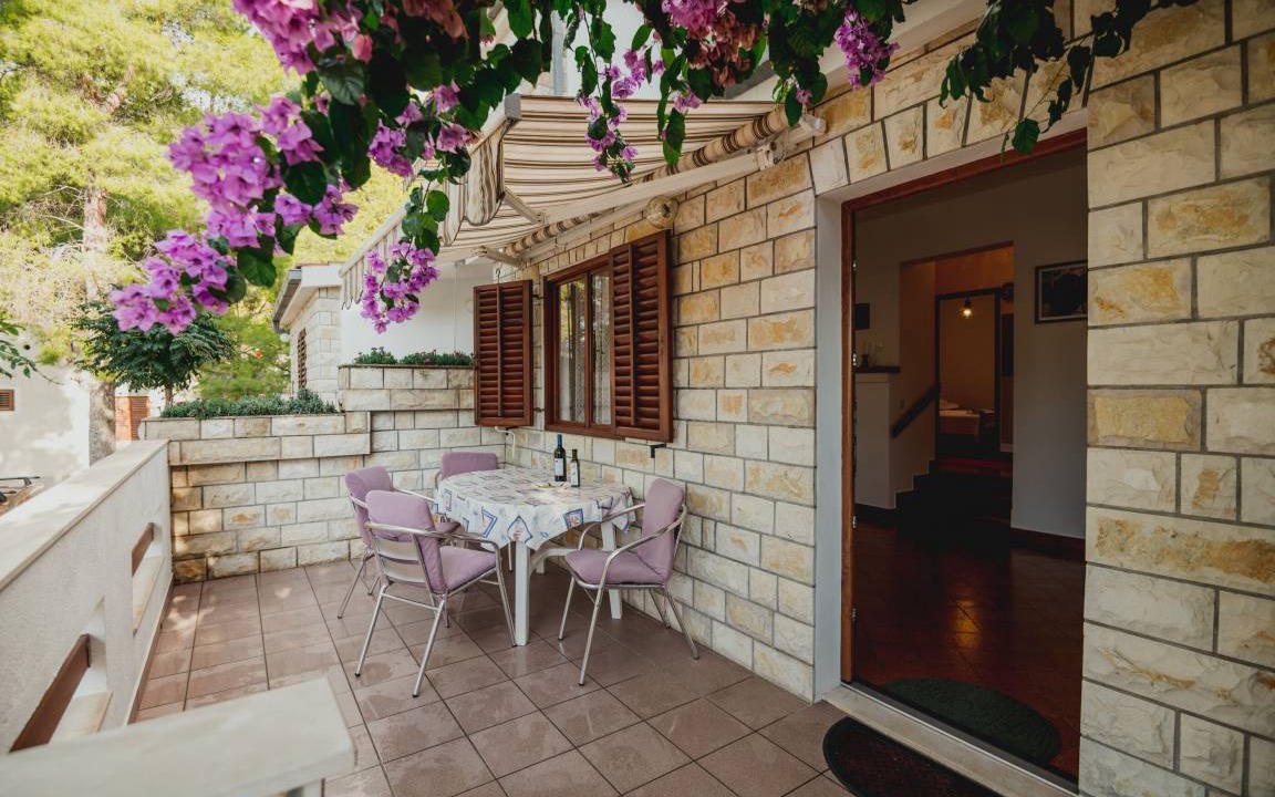 Ivan Dolac Apartment | 55 m² Apartment ∙ 2 bedrooms ∙ 4 guests