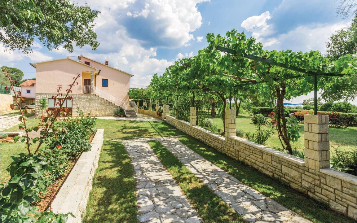 Kanfanar Apartment | 58 m² Apartment ∙ 2 bedrooms ∙ 4 guests