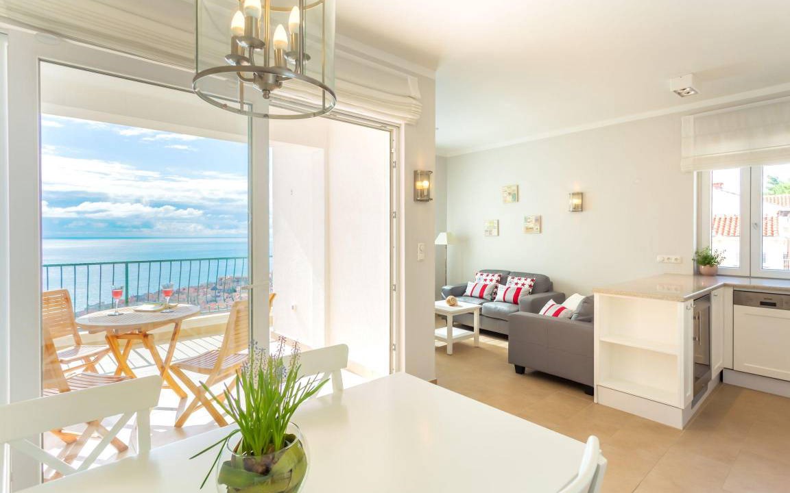 Ploce Apartment | 60 m² Apartment ∙ 2 bedrooms ∙ 4 guests