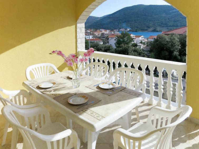 Grebastica Apartment | 60 m² Apartment ∙ 2 bedrooms ∙ 5 guests