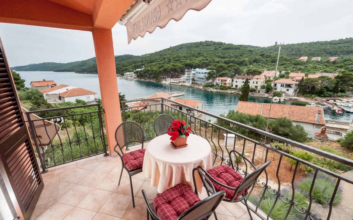 Bozava Apartment | 63 m² Apartment ∙ 2 bedrooms ∙ 6 guests