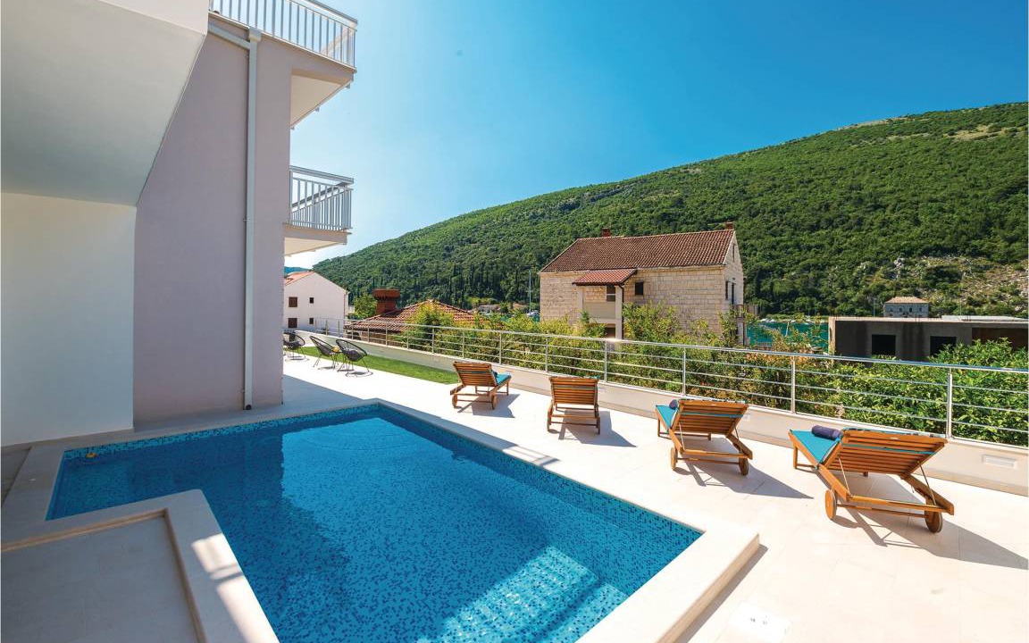 Prijevor Apartment | 70 m² Apartment ∙ 3 bedrooms ∙ 6 guests