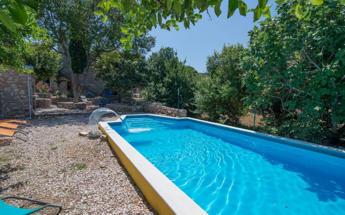 Veli Losinj House | 70 m² House ∙ 2 bedrooms ∙ 4 guests