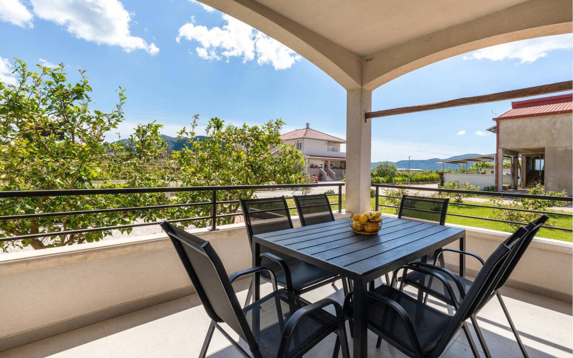 Opuzen Apartment | 80 m² Apartment ∙ 3 bedrooms ∙ 6 guests