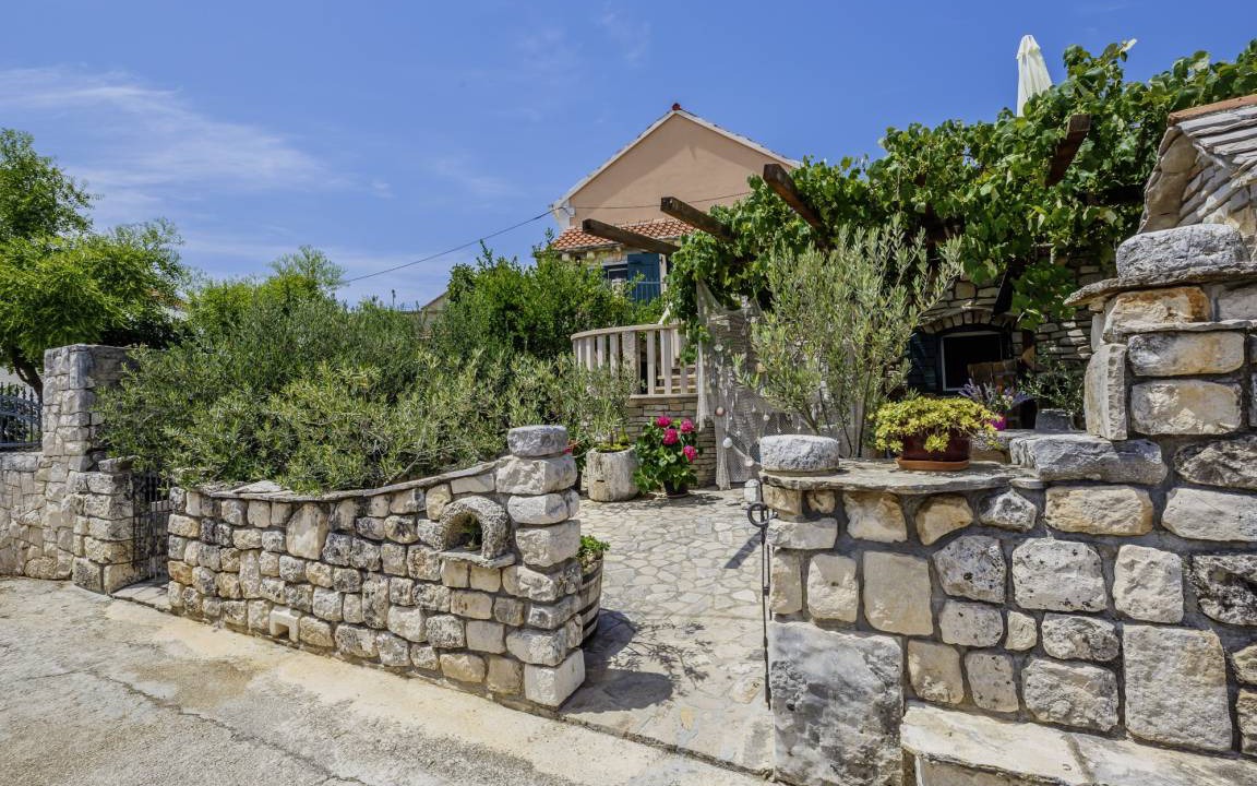 Marina House | 80 m² House ∙ 3 bedrooms ∙ 6 guests