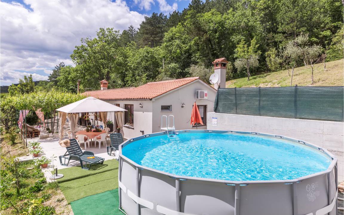 Kostrcani House | 81 m² House ∙ 2 bedrooms ∙ 6 guests