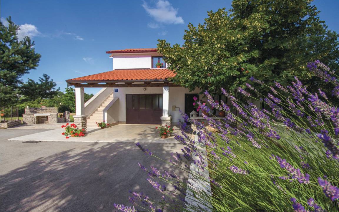 Katun Lindarski Apartment | 82 m² Apartment ∙ 2 bedrooms ∙ 3 guests