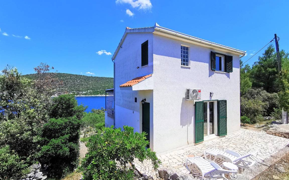 Veliki Drvenik House | 85 m² House ∙ 2 bedrooms ∙ 6 guests