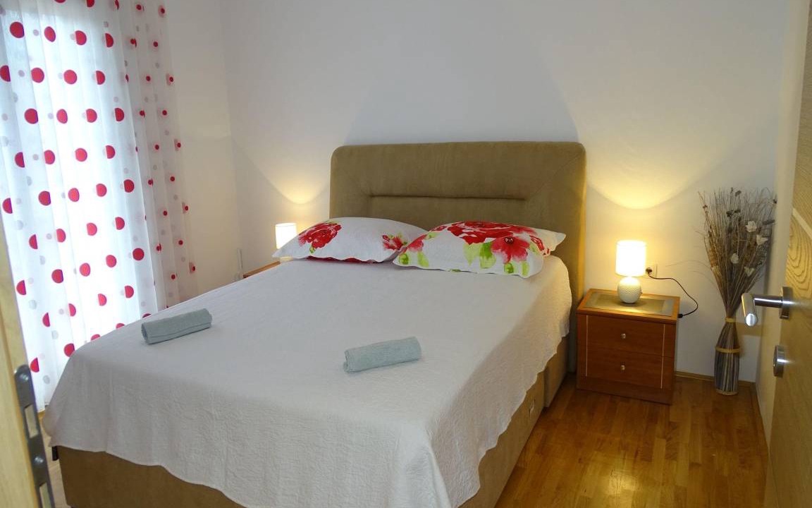 Slavonski Brod Apartment | 90 m² Apartment ∙ 3 bedrooms ∙ 8 guests