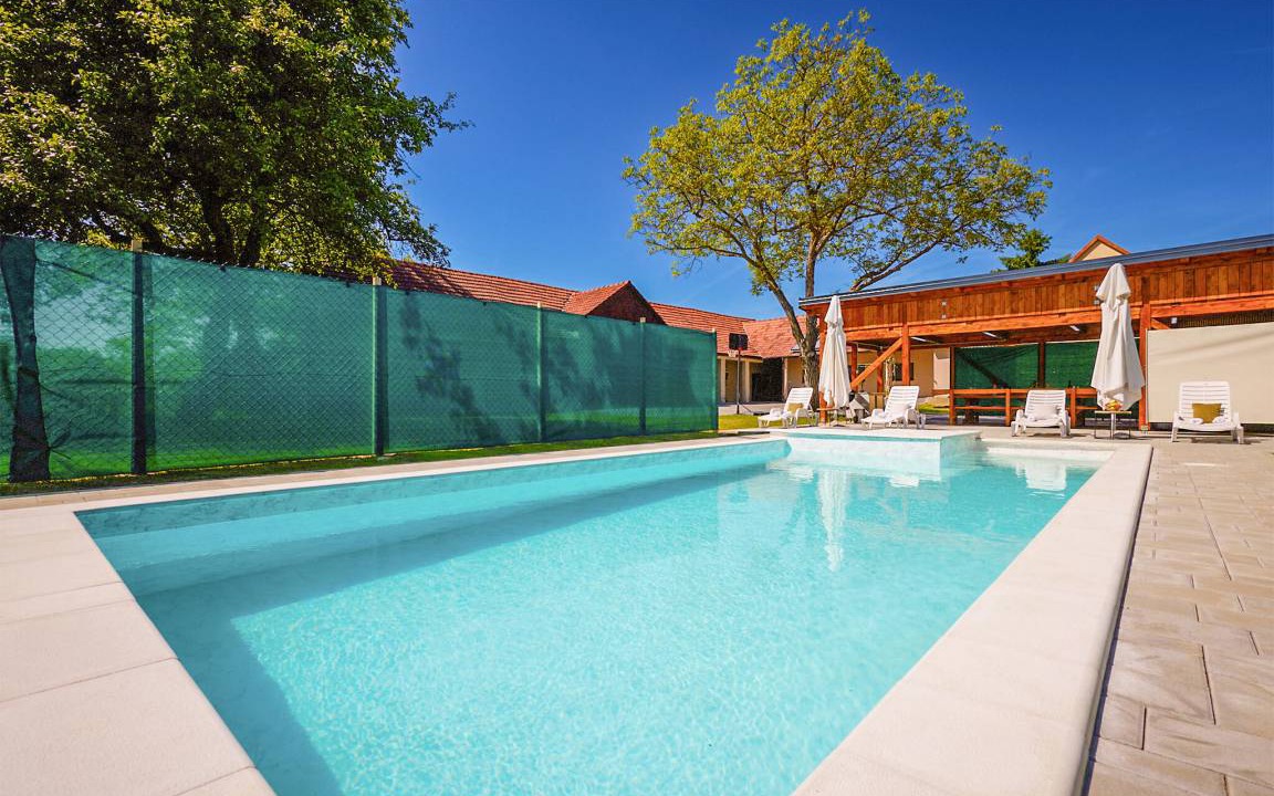 Ivanska House | 90 m² House ∙ 3 bedrooms ∙ 7 guests