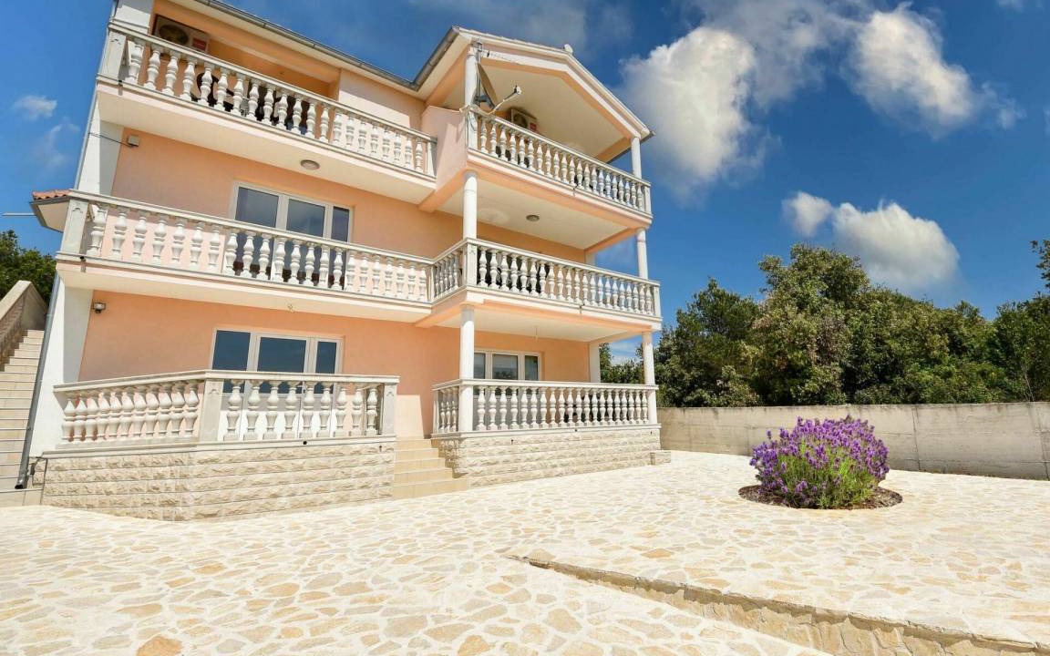 Jezera Apartment | 95 m² Apartment ∙ 3 bedrooms ∙ 6 guests