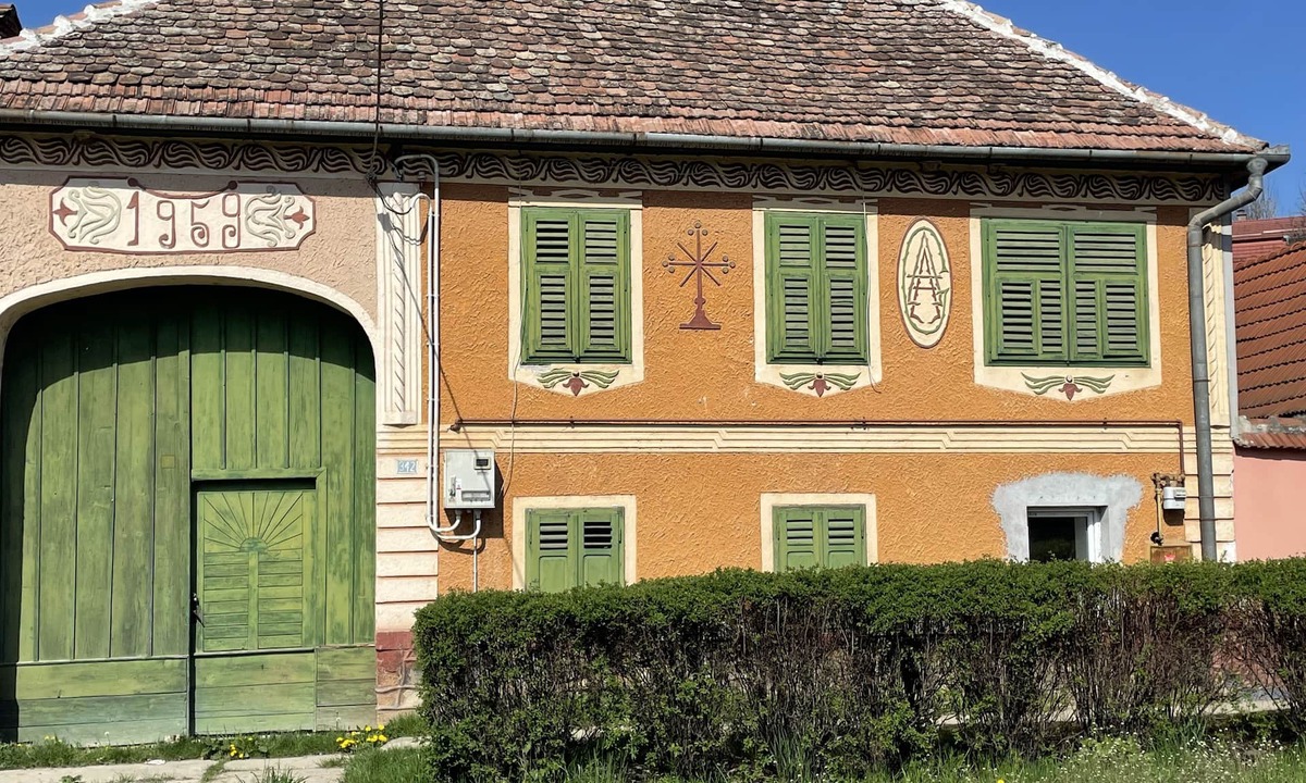 Altana Apartment | A renovated old farmhouse offering many possibilities in the surrounding area