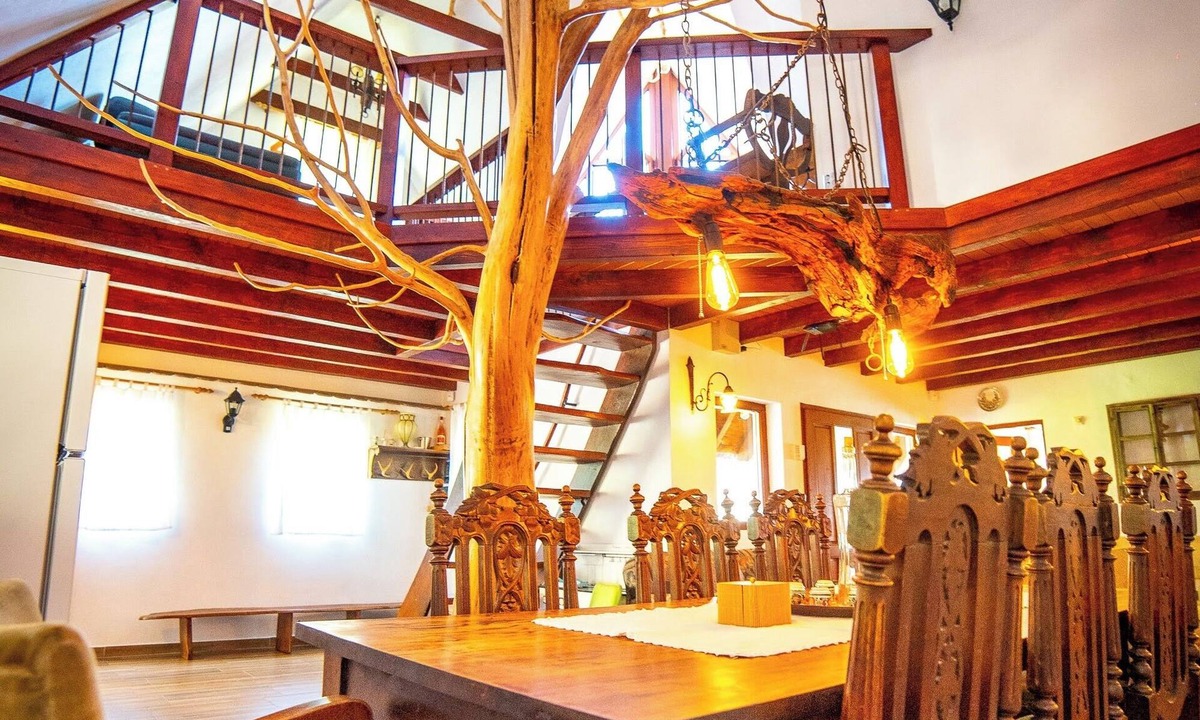 Gornesti House | Adorable 2-bedroom house in enjoyable Péter Laka for your getaway
