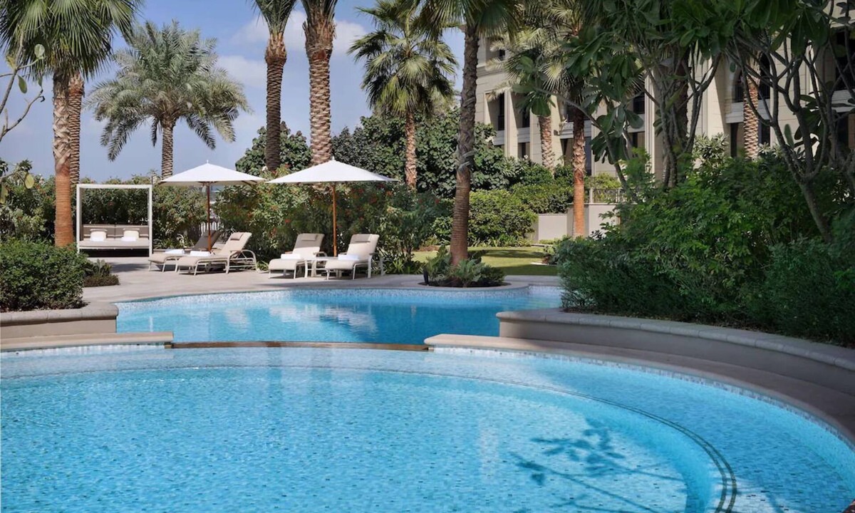 Jadaf Hotel | Adventure Escape | Versace Dubai w/Pools & Wellness | Near Safari & Parks