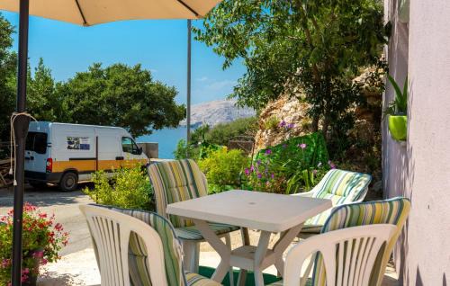 Stara Baska Apartment | Amazing Apartment In Stara Baska With Wifi
