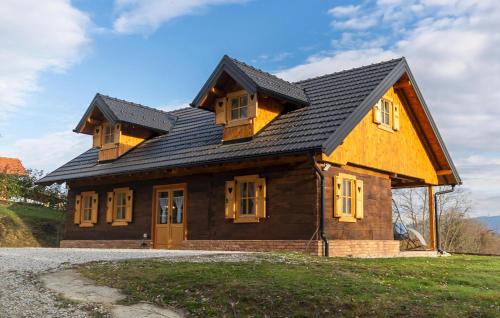 Veliko Trgovisce House | Amazing Home In Veliko Trgovisce With Sauna