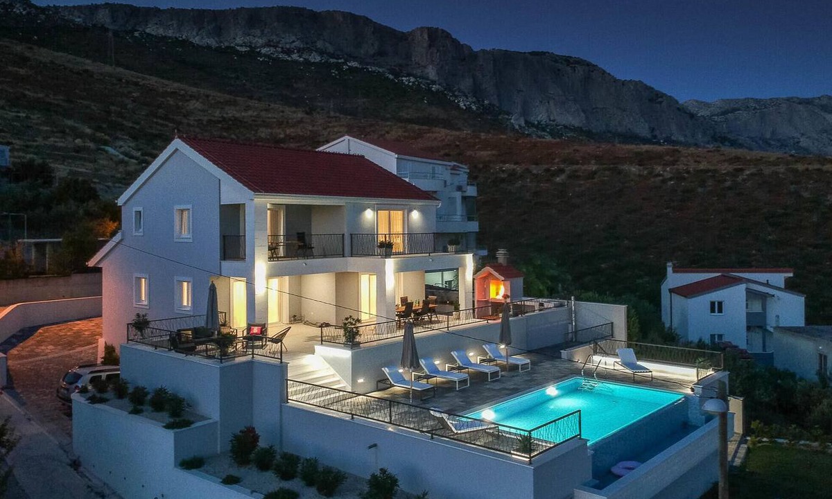 Kucine House | Amazing home in Kucine