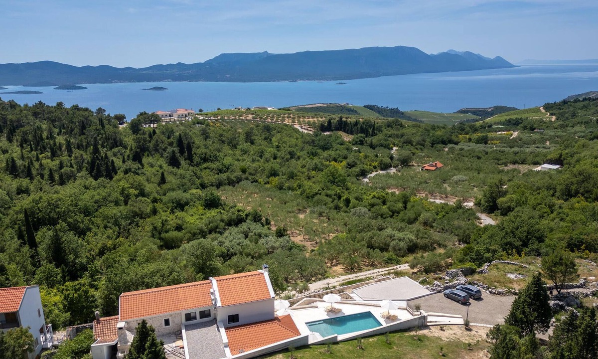 Slivno House | Amazing home in Slivno Ravno with sauna