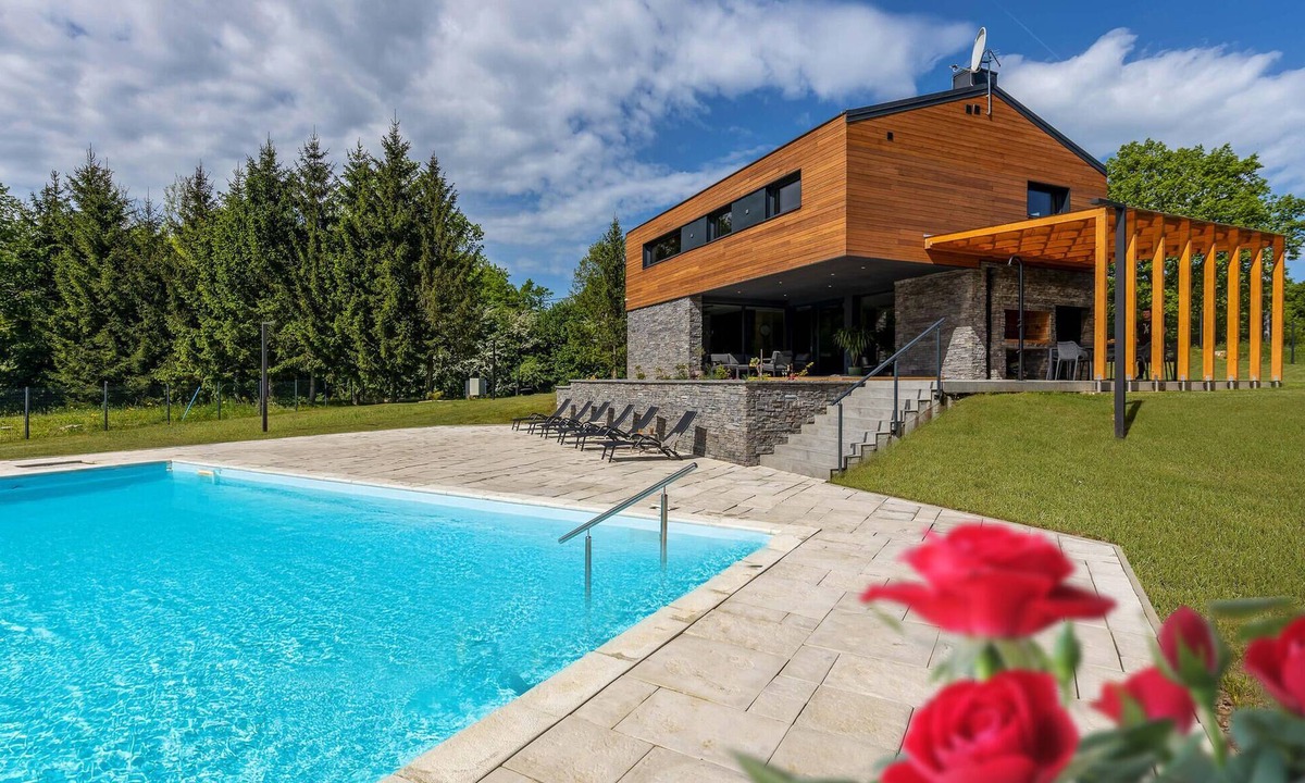 Slunj House | Amazing home in Slunj