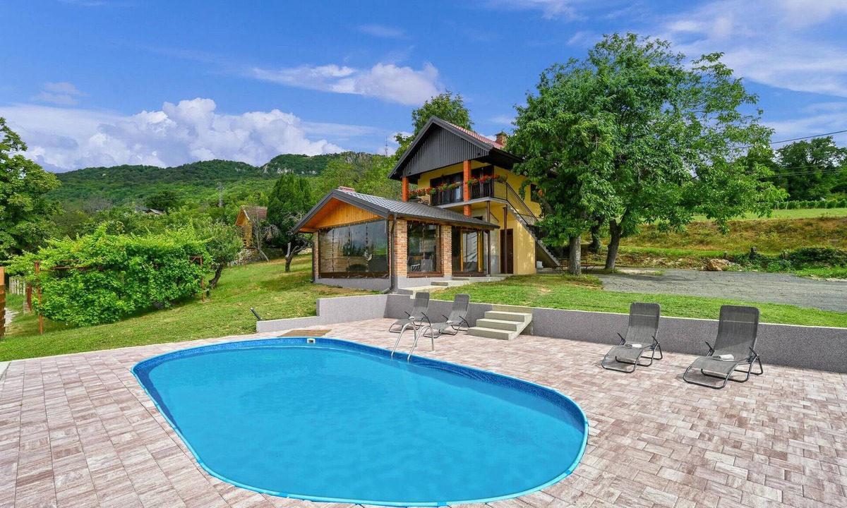 Kalnik House | Amazing home in Sopron