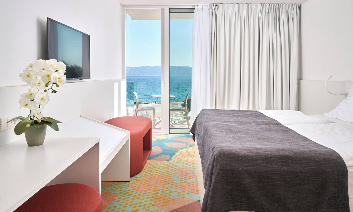 Novi Vinodolski Hotel | Aminess Vival Lišanj Family Hotel