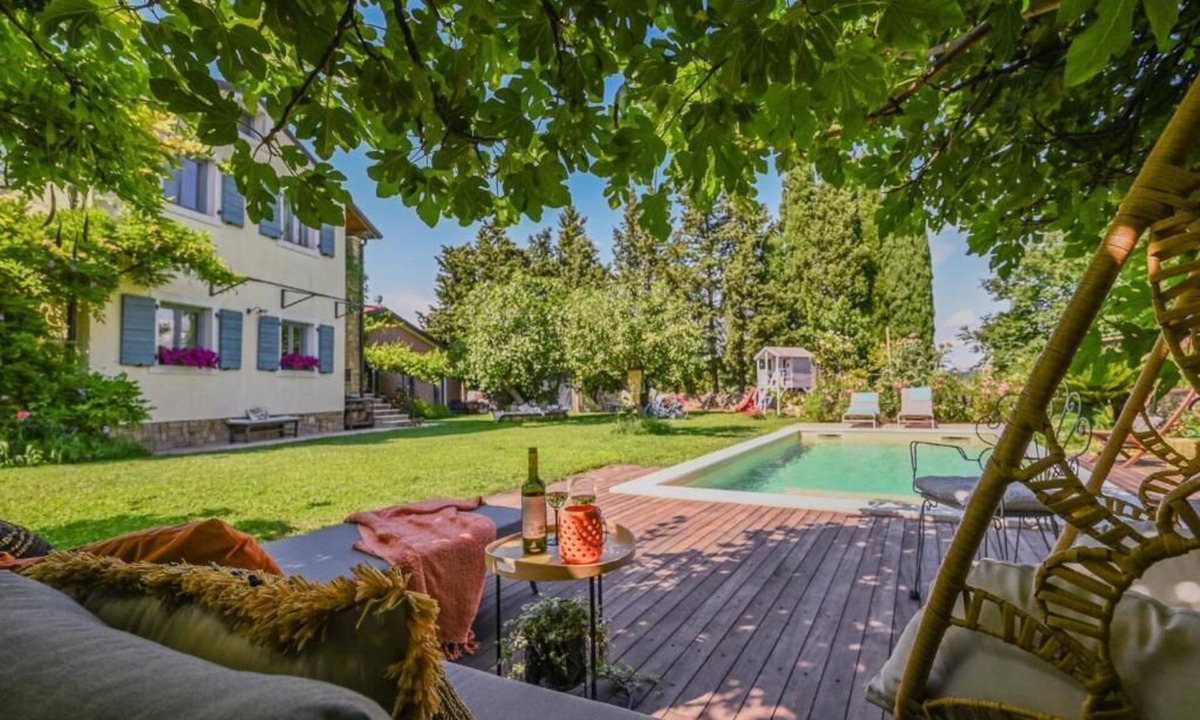 Izola House | Apartma Nemo, Family/pet friendly, pool, terrace and a garden