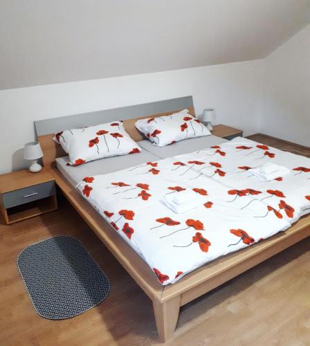 Tusilovic Apartment | Apartman Lena