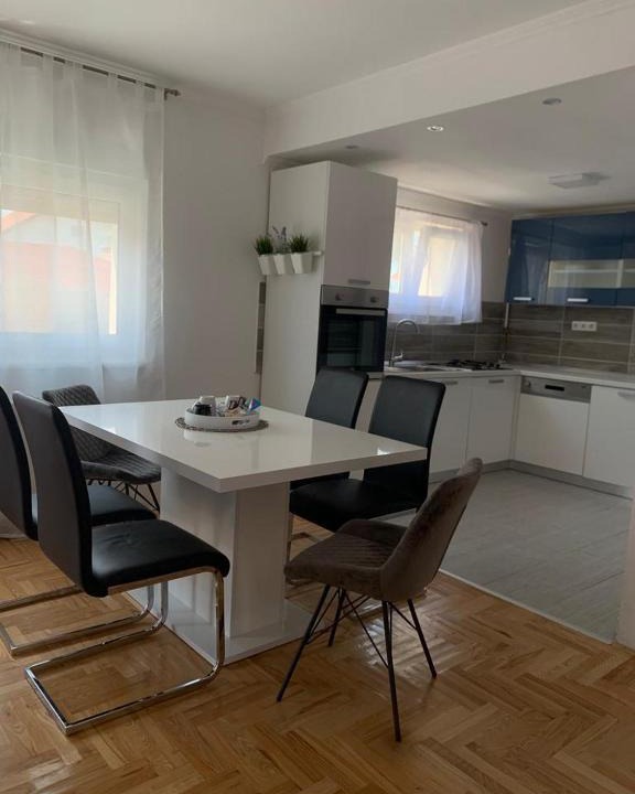 Belisce Apartment | Apartman Loni , Belišće