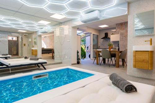 Cove Tri Zala (Zrnovo) Apartment | Apartman Mirakul 2