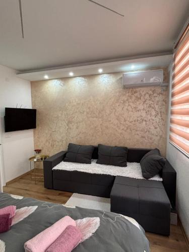 Foca Apartment | Apartman Tea