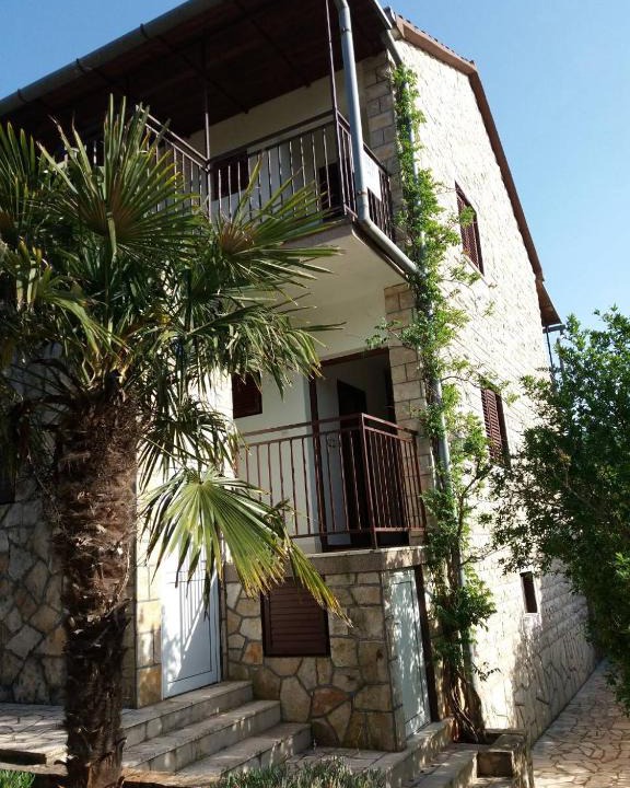Apartmani Lupi | Vrboska