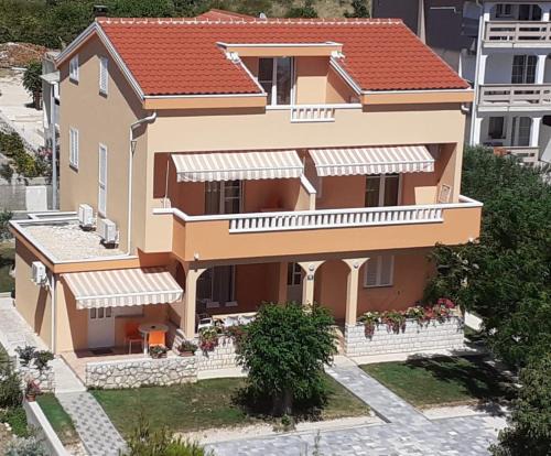 Gajac Apartment | Apartmani Ruža