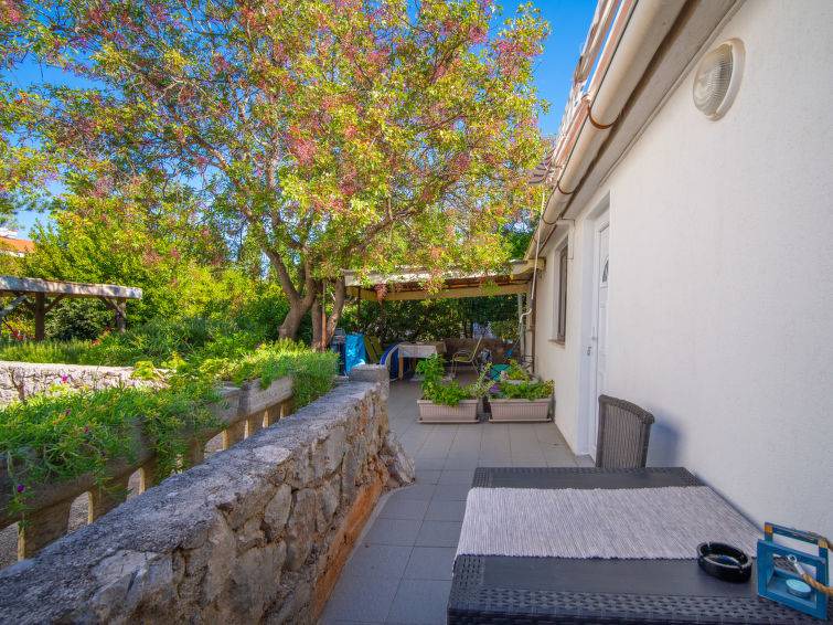 Punat Apartment | Apartment ∙ 1 bedroom ∙ 2 guests